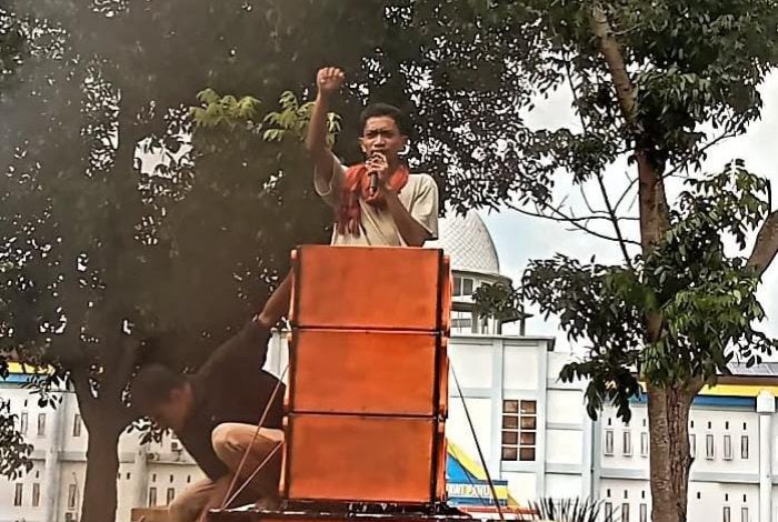 Rizki Adi Putra, Aktivis Mahasiswa Dompu. (Fen/Dok.Pribadi)