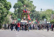 Ratusan masa aksi gabungan Cipayung plus dan masyarakat, saat menuju titik aksi. (Fen/Ist)