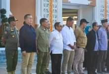 Gubernur NTB Lalu Muhamad Iqbal, Bersama jajaran Pemprov NTB, saat apel pagi dikantor gubernur NTB. (Fen/Ist)