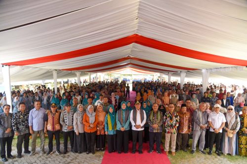 Pj Gubernur NTB Hadiri Deklarasi Antikekerasan terhadap Anak di SMKN 1 Lembar