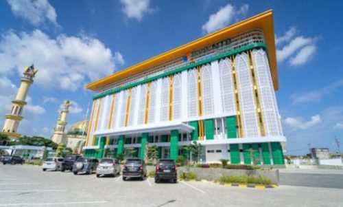 Kantor Pusat Bank NTB Syariah di Jalan Udayana Dasan Agung Kota Mataram. (Iba/Ist)