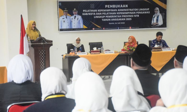 Wakil Gubernur NTB Indah Dhamayanti Putri, saat menghadiri pembukaan kegiatan Diklat PKP dan PKA di Wisma Tambora. (Fen/Ist)