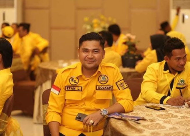 Efan Limantika, sekretaris fraksi partai Golkar DPRD NTB. (Fen/FB. Pribadi)